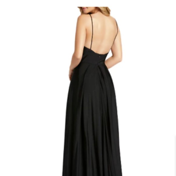 MAC DUGGAL PLUNGE NECK HIGH SLIT BLACK SHIMMER GOWN sz 2 - Picture 4 of 5